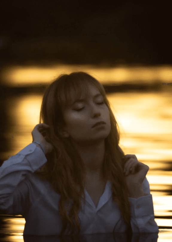 Artzy Studio Photography